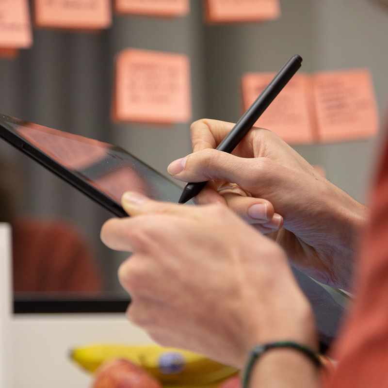 Remote Research: 10 tips to keep observers engaged