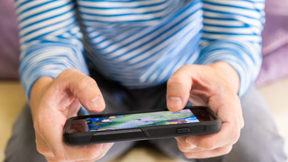 Playtesting for Mobile Games